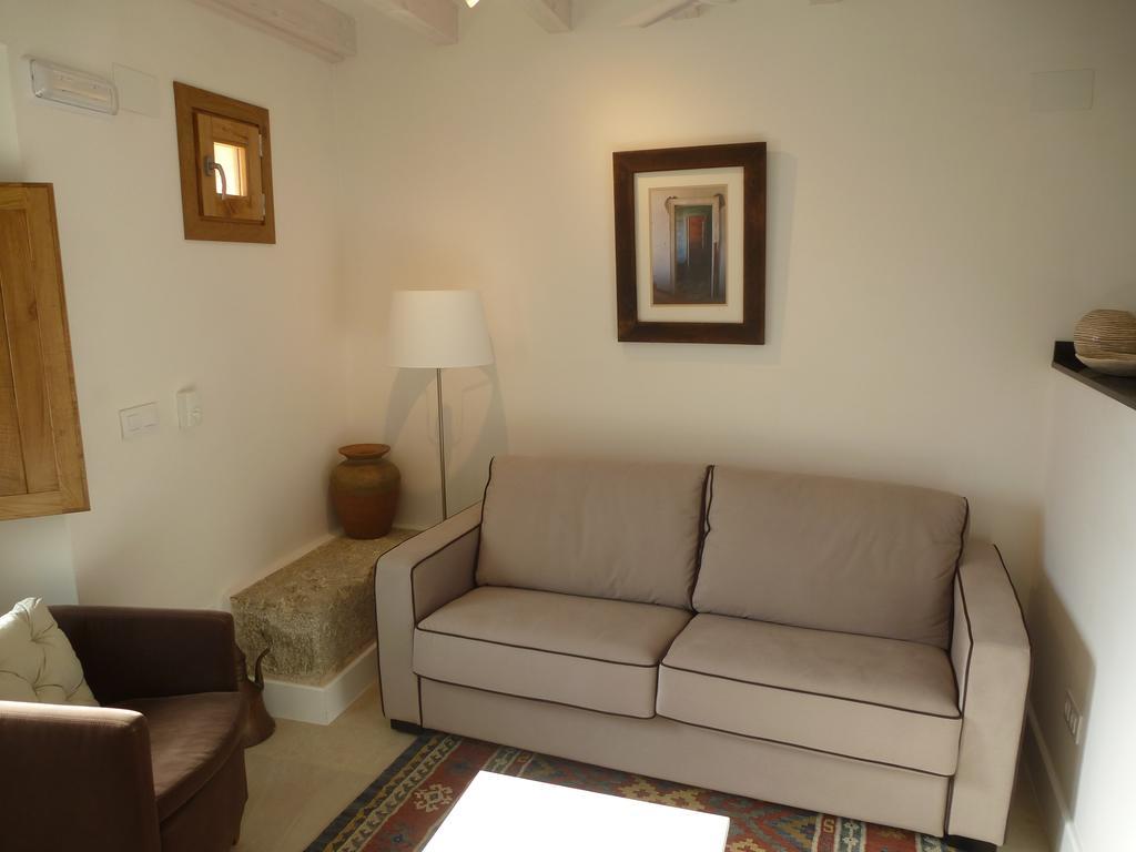 Apartamentos Rurales Entre Fuentes Куакос-де-Юсте Экстерьер фото