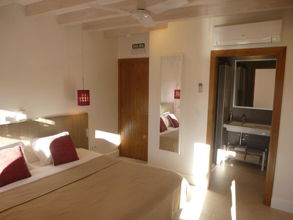 Apartamentos Rurales Entre Fuentes Куакос-де-Юсте Экстерьер фото